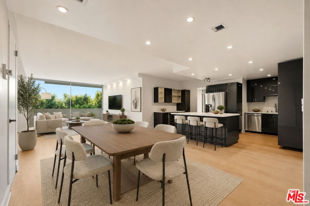 Property photo for 10433 Wilshire Blvd, #407, Los Angeles, CA