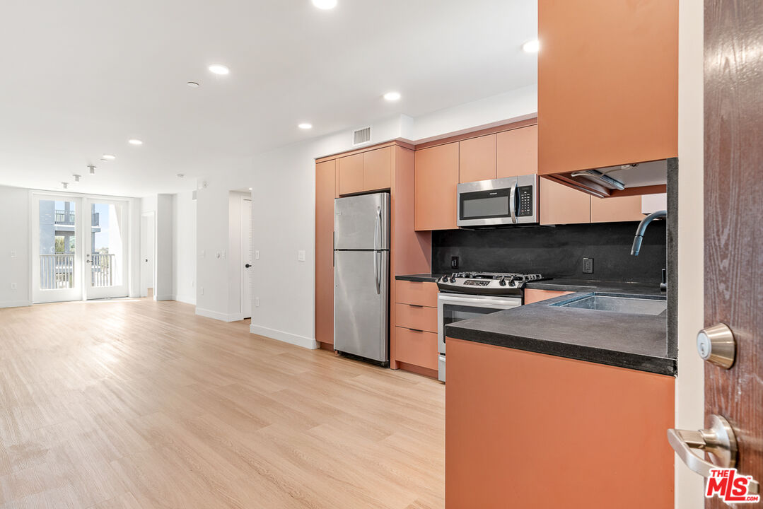 Property photo for 10601 Washington Blvd, #514, Los Angeles, CA