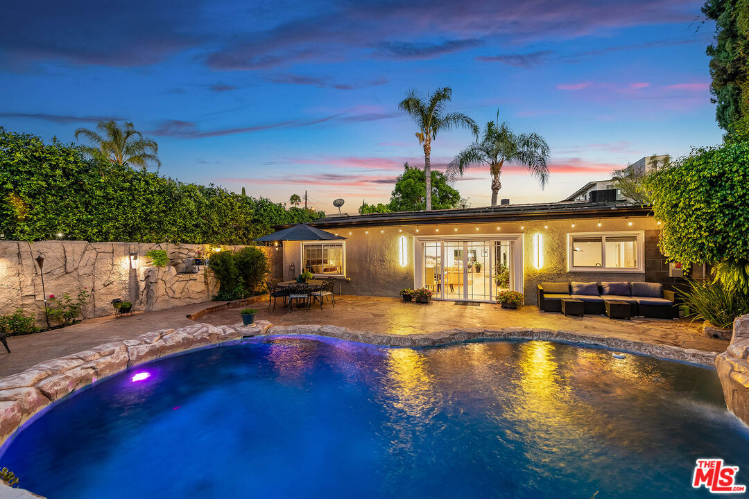 Property photo for 15237 Otsego St, Los Angeles, CA
