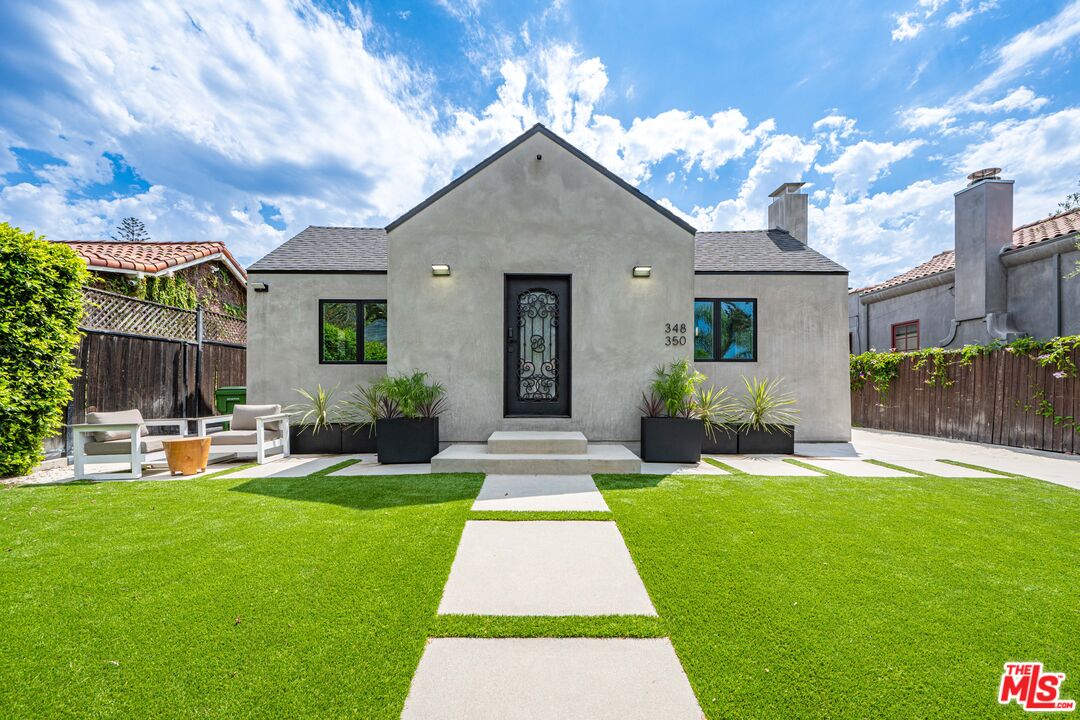 Property photo for 348 S Orange Dr, Los Angeles, CA