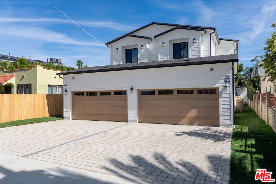 Property photo for 822 N Orange Grove Ave, Los Angeles, CA