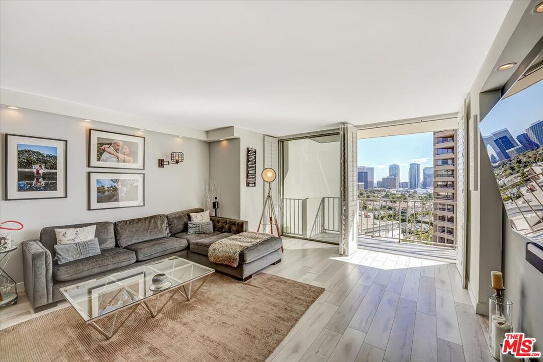 Property photo for 10433 WILSHIRE BLVD, #1202, Los Angeles, CA