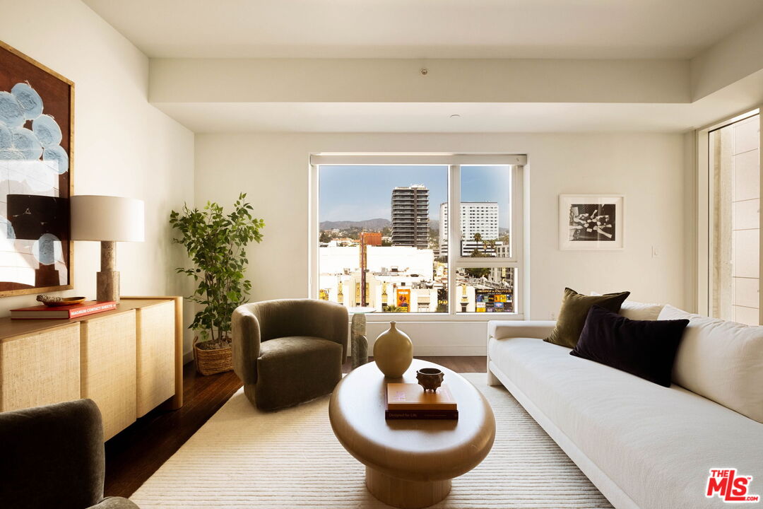 Property photo for 6250 Hollywood Blvd, #7G, Los Angeles, CA