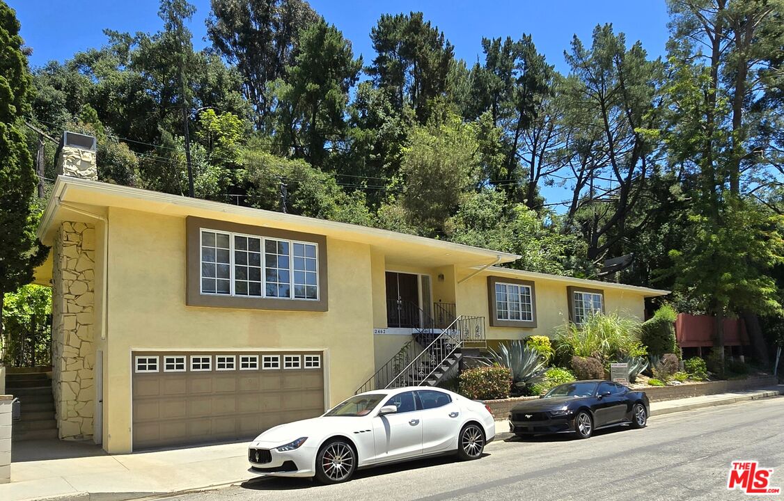 Property photo for 2462 NALIN DR, Los Angeles, CA