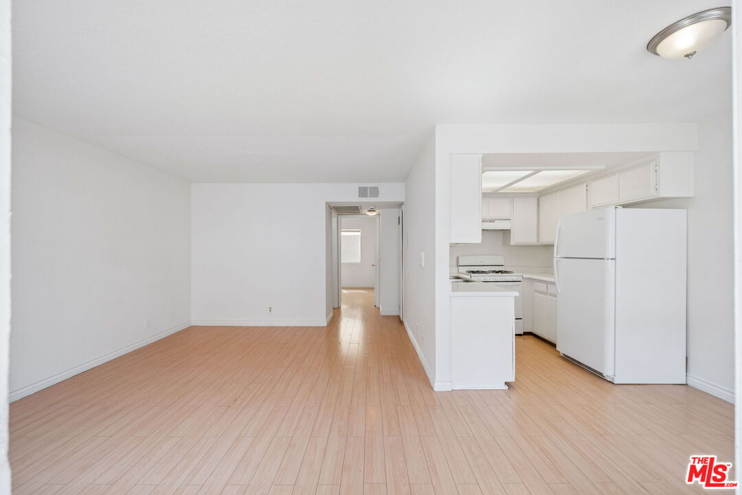 Property photo for 158 N Normandie Ave, #102, Los Angeles, CA