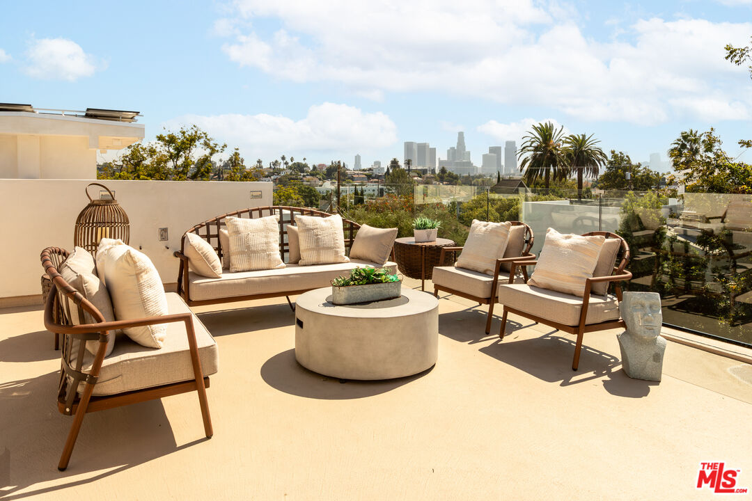 Property photo for 837 Waterloo St, Los Angeles, CA