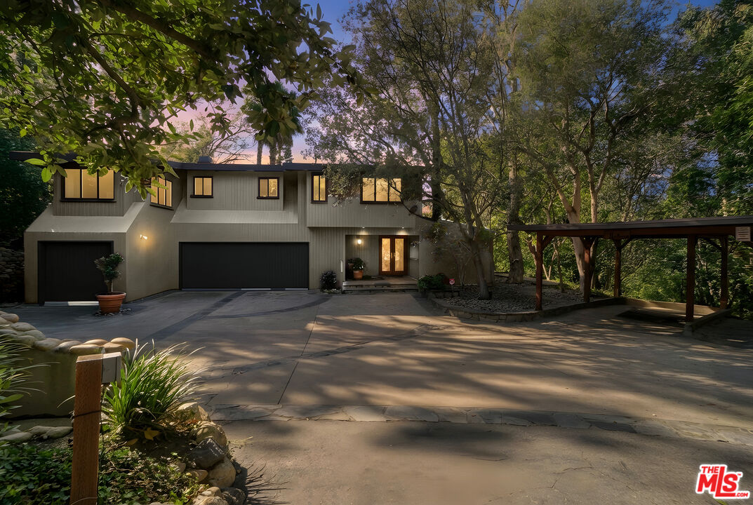 Property photo for 6377 Via Escondido Dr, Malibu, CA