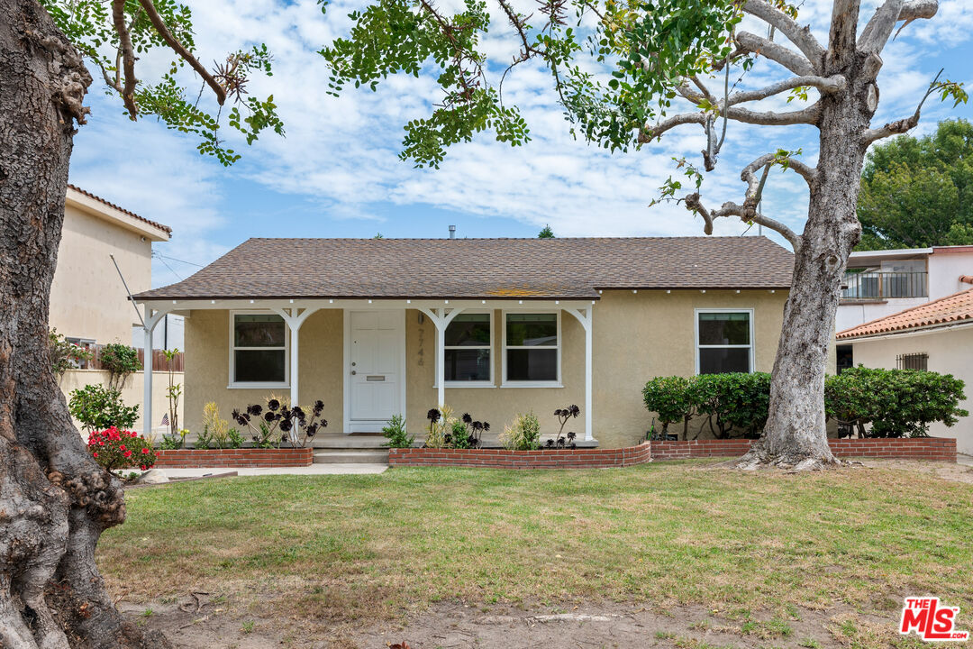 Property photo for 7746 Boeing Ave, Los Angeles, CA