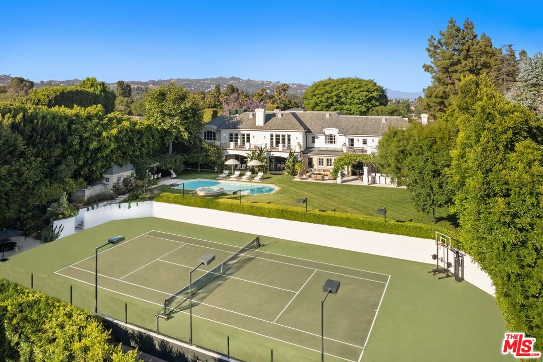 Property photo for 9966 Sunset Blvd, Beverly Hills, CA