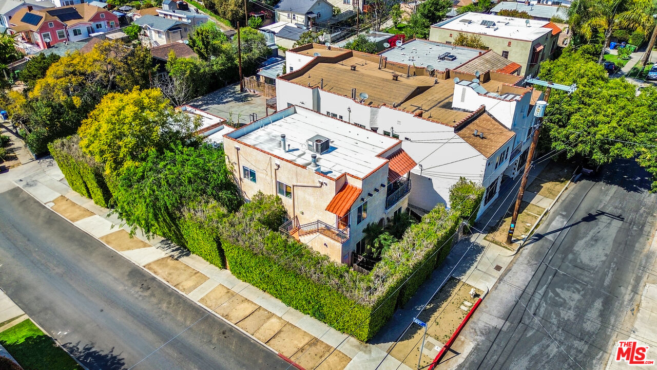 Property photo for 1135 N Coronado St, Los Angeles, CA