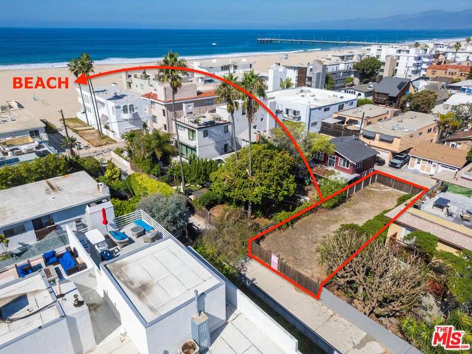 Property photo for 27 Galleon St, Marina Del Rey, CA