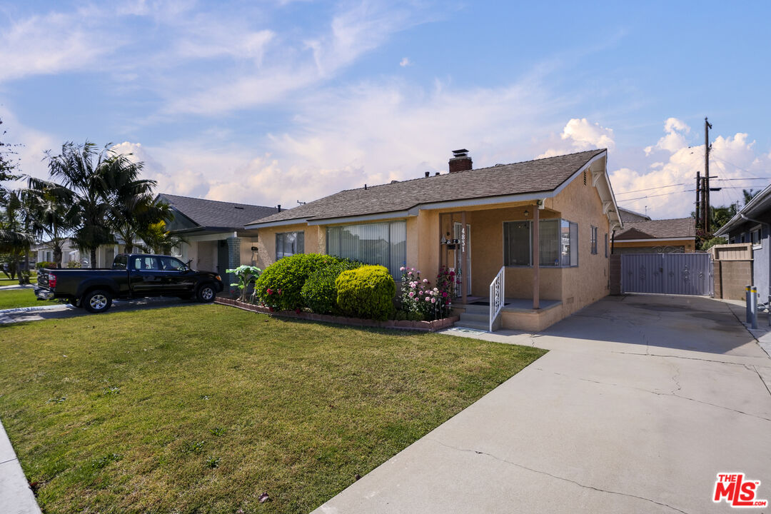 Property photo for 4831 W 121st St, Hawthorne, CA