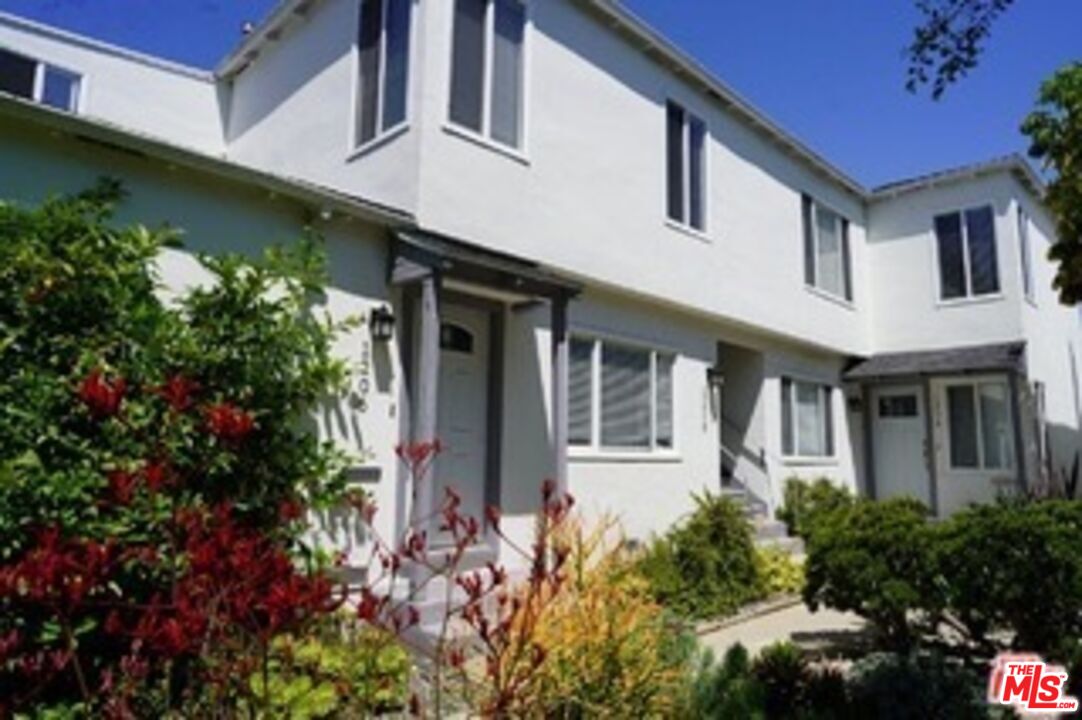Property photo for 1206 S Cochran Ave, #1/2, Los Angeles, CA
