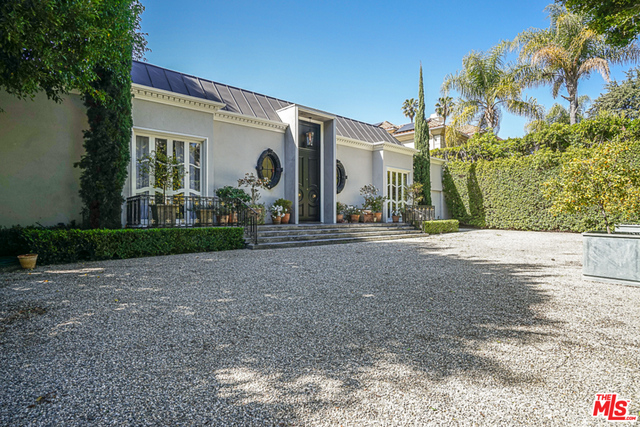 Property photo for 517 N Rodeo Dr, Beverly Hills, CA