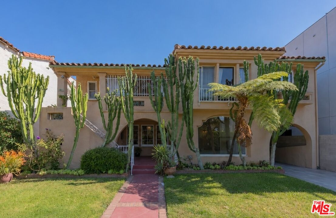 Property photo for 8232 Blackburn Ave, Los Angeles, CA