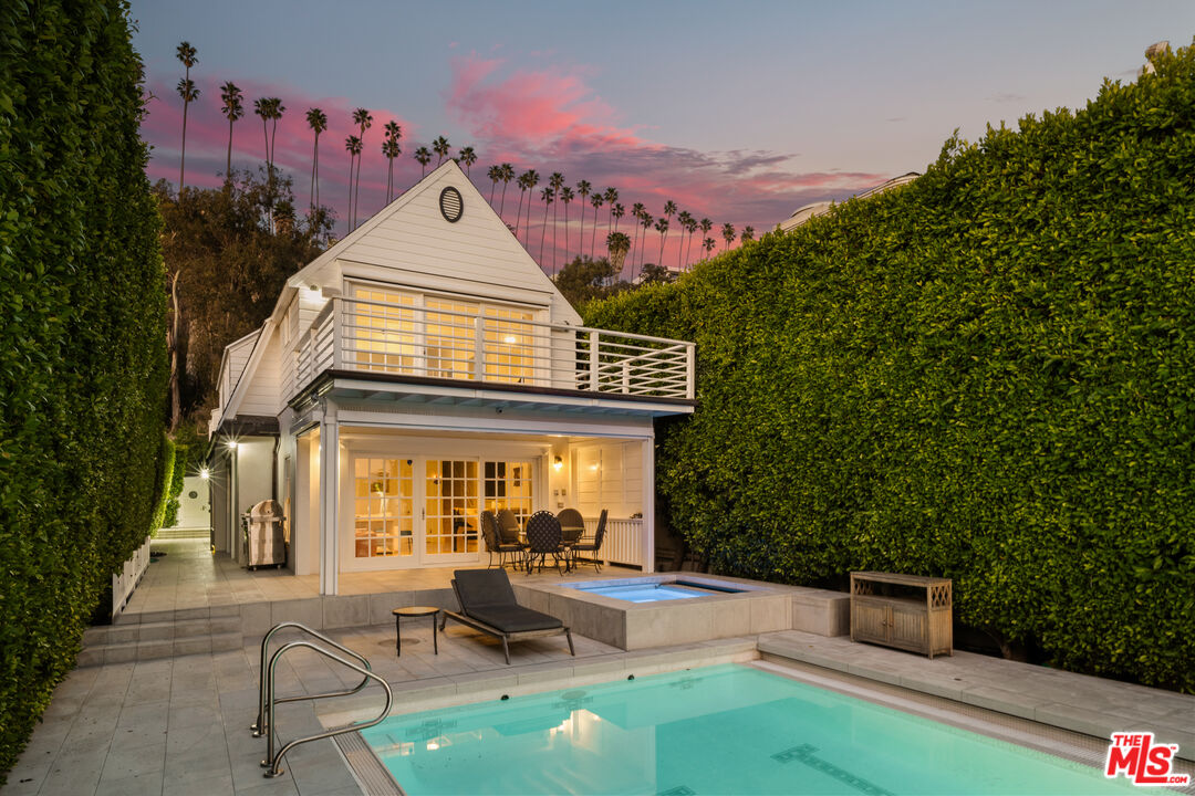 Property photo for 501 Palisades Beach Rd, Santa Monica, CA