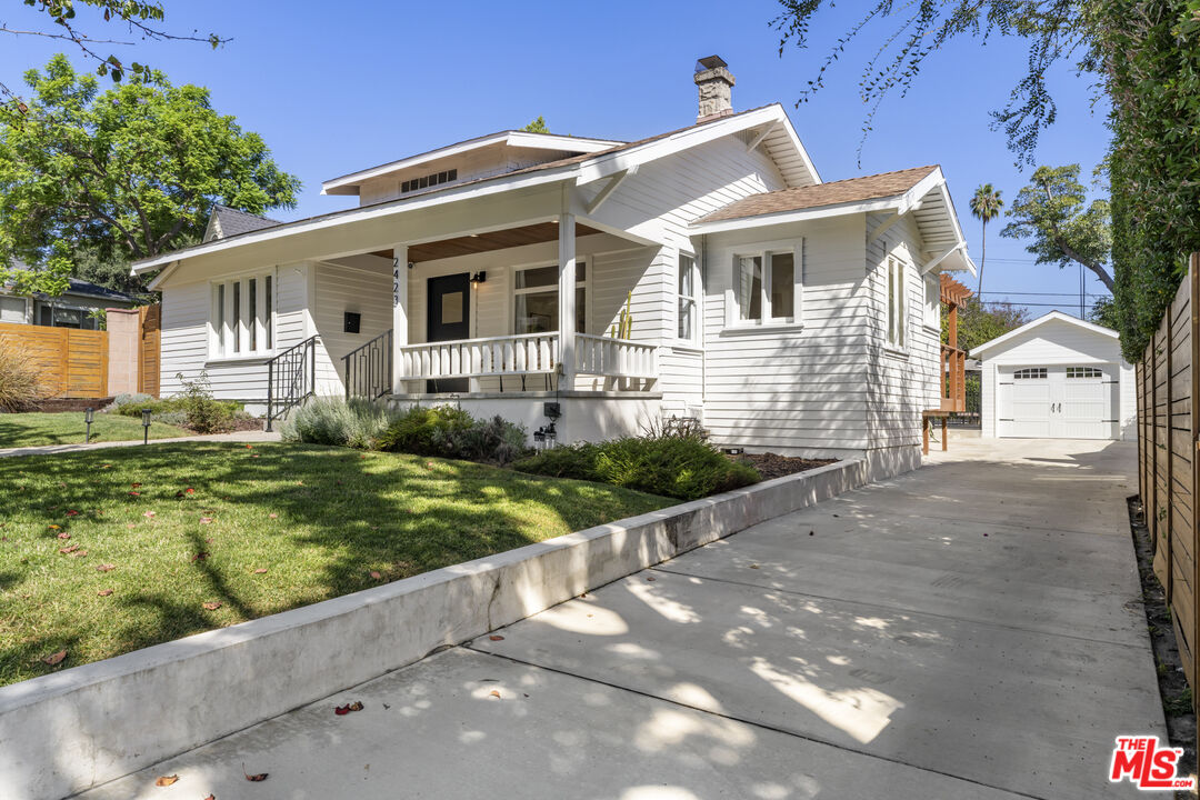 Property photo for 2423 Ridgeview Ave, Los Angeles, CA