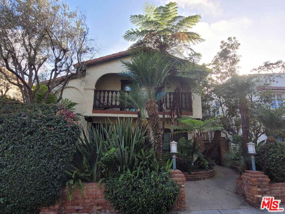 Property photo for 818 14th St, #2, Santa Monica, CA