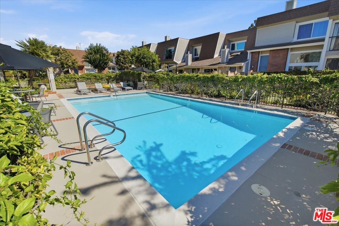 Property photo for 13065 Mindanao Way, #8, Marina Del Rey, CA
