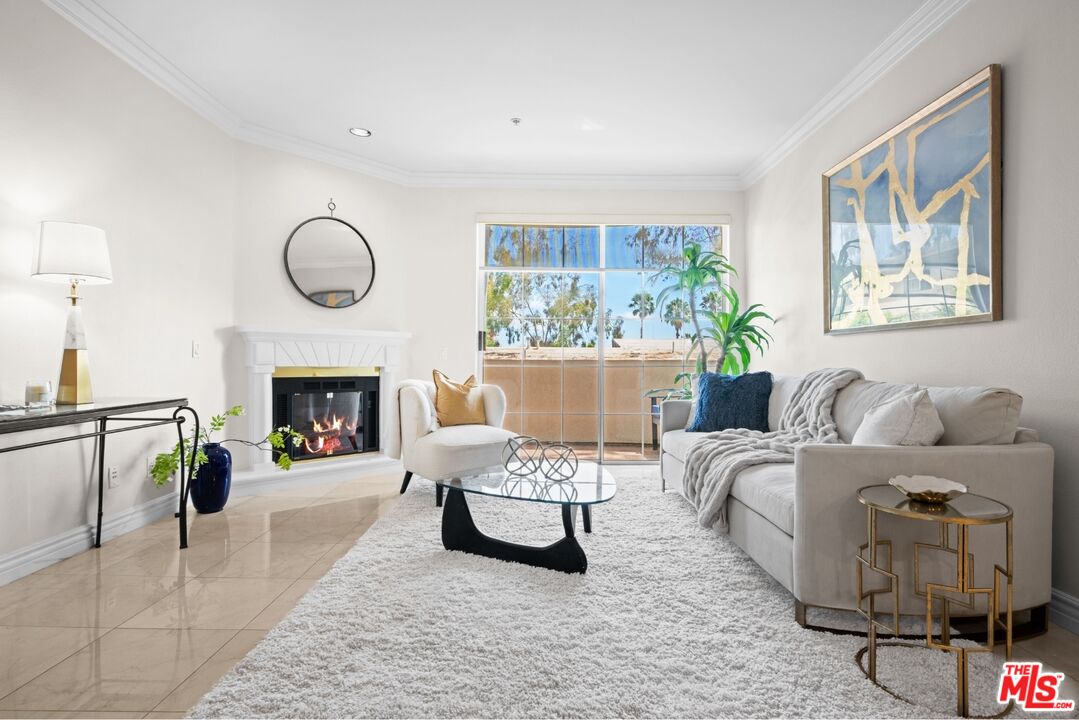 Property photo for 7218 Hillside Ave, #202, Los Angeles, CA