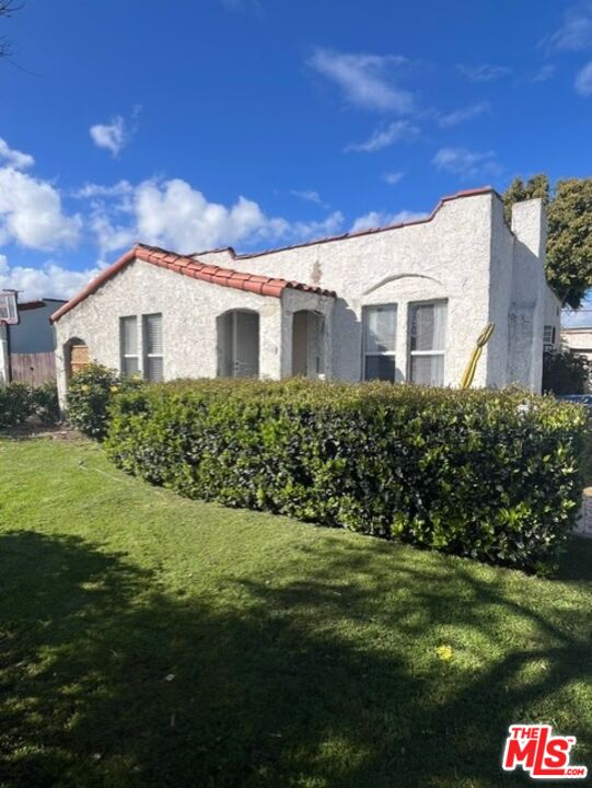 Property photo for 4354 Coolidge Ave, Los Angeles, CA
