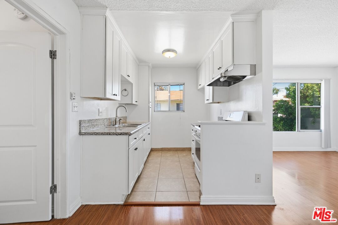 Property photo for 1812 N Gramercy Pl, #6, Los Angeles, CA