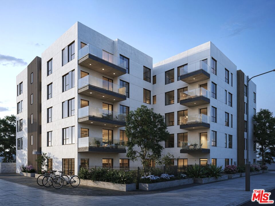 Property photo for 3323 Darwin Ave, Los Angeles, CA