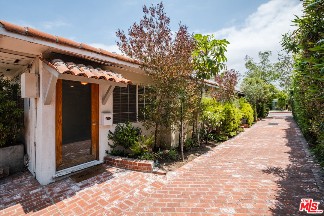 Property photo for 1405 OCEAN PARK BLVD, #D, Santa Monica, CA