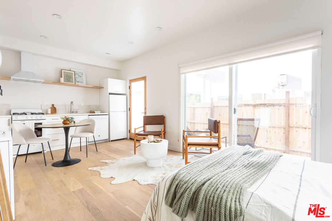 Property photo for 3613 1/4 Bellevue Ave, Los Angeles, CA