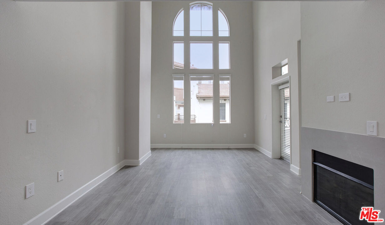 Property photo for 6280 W 3rd Street, #4-409, Los Angeles, CA