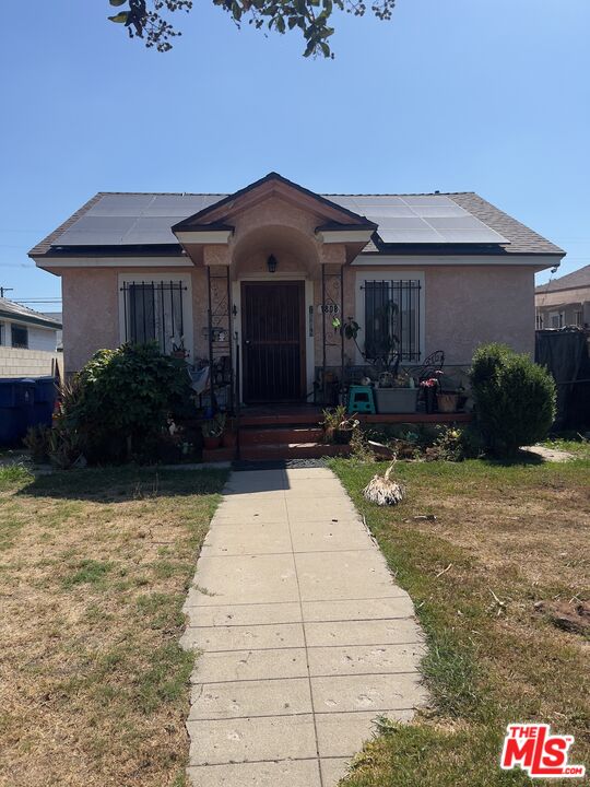 Property photo for 1808 W 38th St, Los Angeles, CA