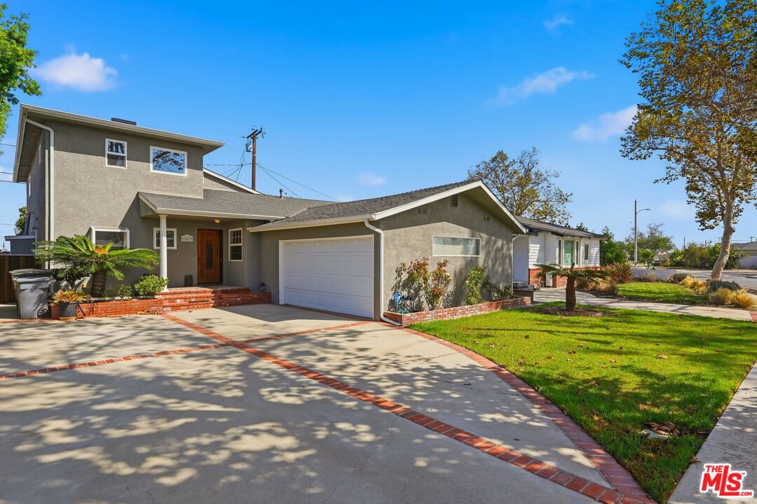 Property photo for 2007 W 180th Pl, Torrance, CA