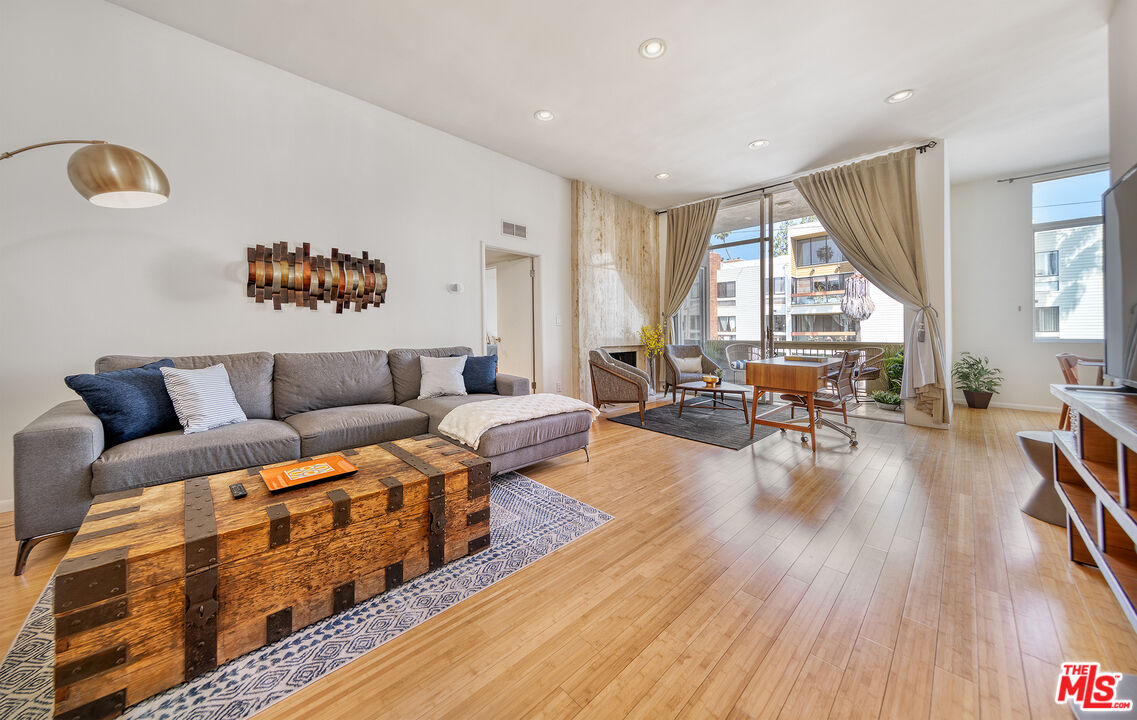 Property photo for 11970 Montana Ave, #308, Los Angeles, CA