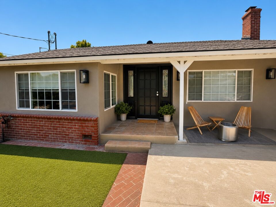 Property photo for 5543 Via Marisol, Los Angeles, CA