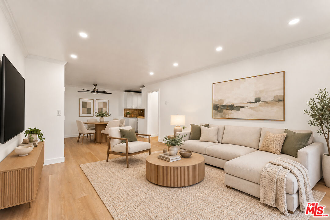 Property photo for 2901 4th St, #106, Santa Monica, CA