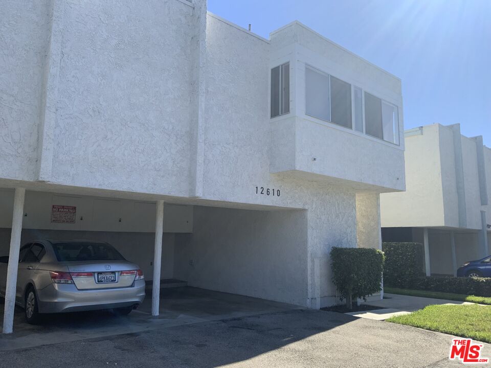 Property photo for 12610 Caswell Ave, Los Angeles, CA