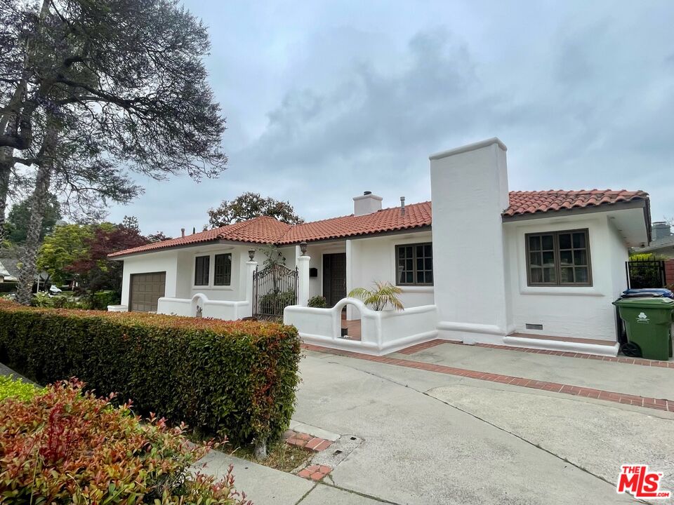 Property photo for 1441 Allenford Ave, Los Angeles, CA