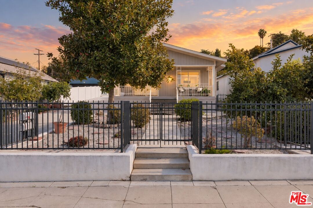Property photo for 6190 Mesa Ave, Los Angeles, CA
