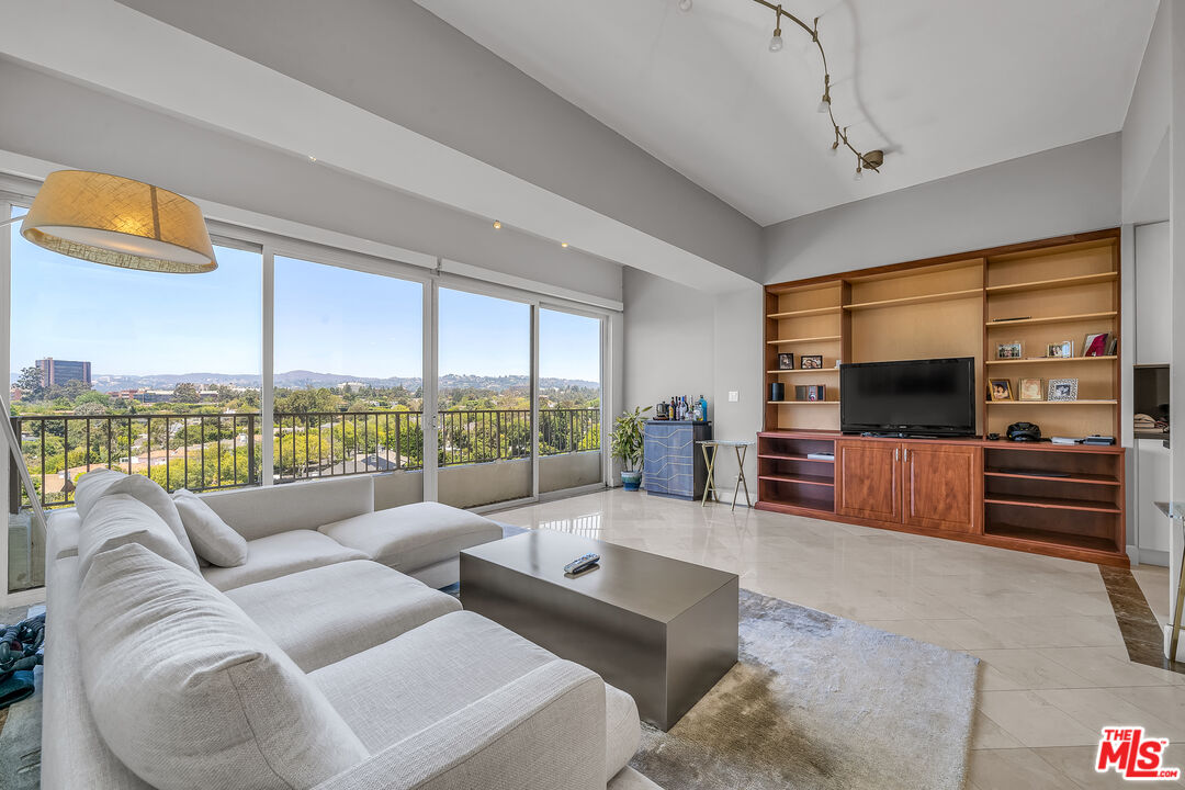 Property photo for 10501 WILSHIRE, #1202, Los Angeles, CA