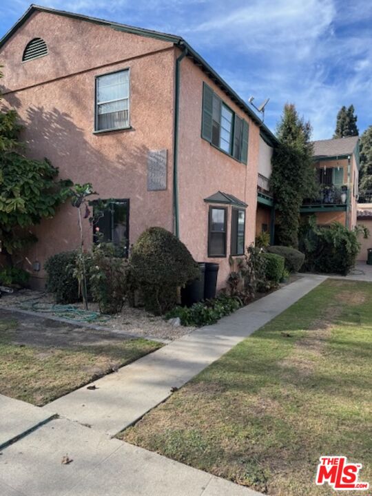 Property photo for 4305 Garthwaite Ave, #1/2, Los Angeles, CA