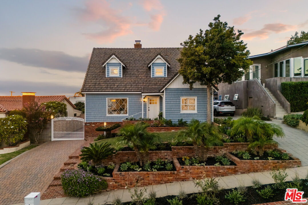 Property photo for 3633 Almeria St, San Pedro, CA
