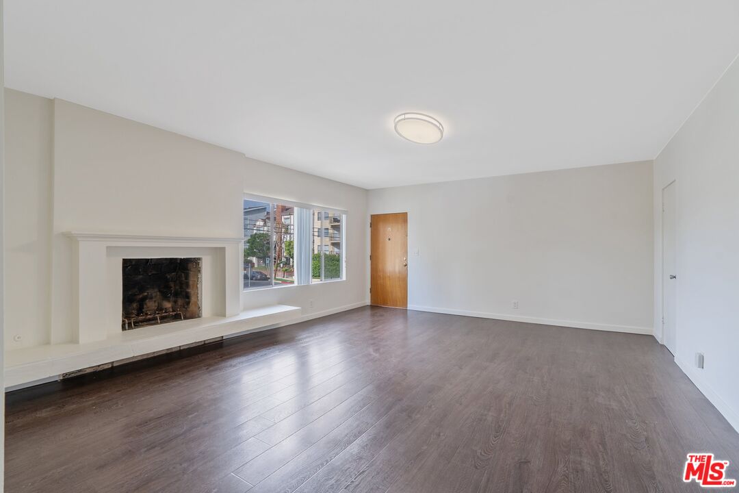 Property photo for 1301 S Saltair Ave, #3, Los Angeles, CA