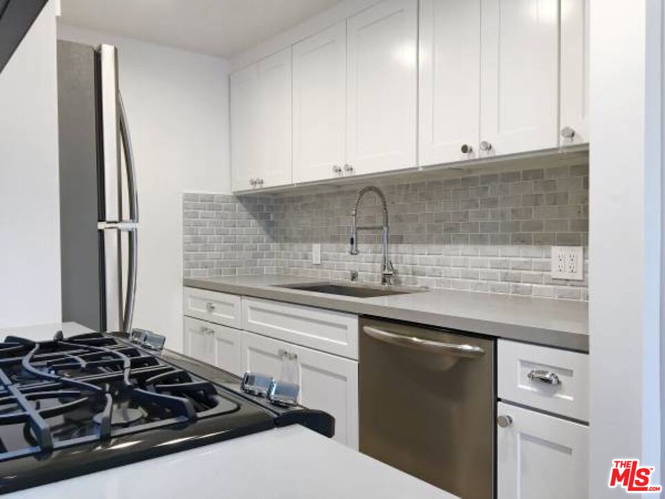 Property photo for 301 S SWALL DR, #202, Los Angeles, CA