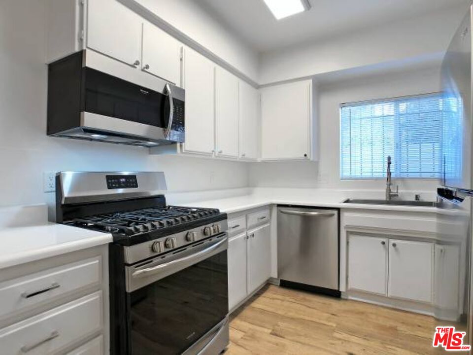 Property photo for 4407 AMBROSE AVE, #106, Los Angeles, CA