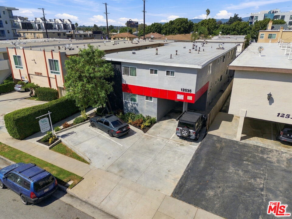 Property photo for 12535 Pacific Ave, Los Angeles, CA