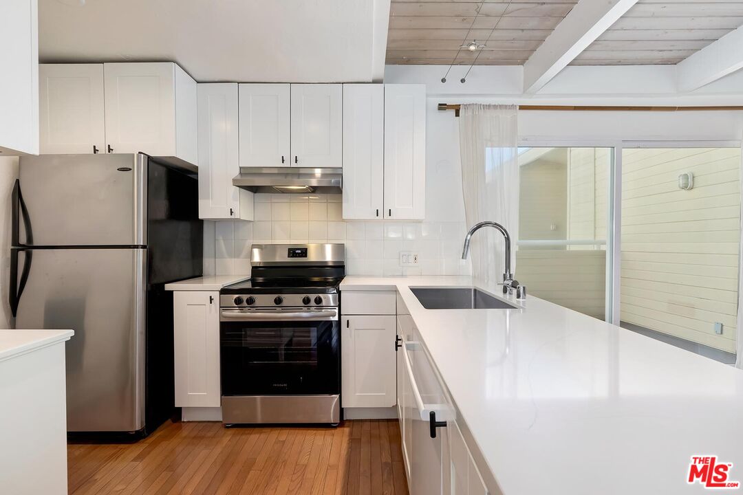 3101 5th St, #12, Santa Monica, CA 90405 3101 5th St, #12, Santa Monica, CA 90405