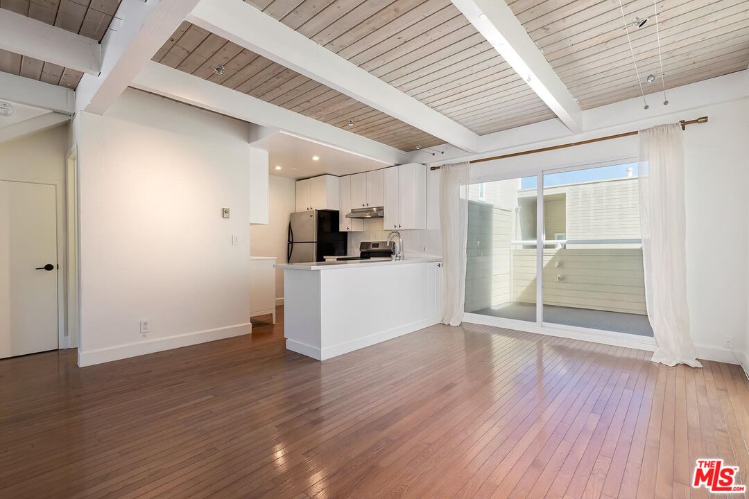3101 5th St, #12, Santa Monica, CA 90405 3101 5th St, #12, Santa Monica, CA 90405