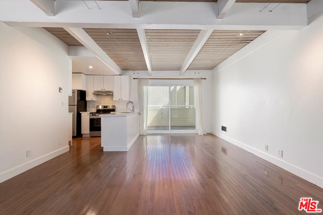 3101 5th St, #12, Santa Monica, CA 90405 3101 5th St, #12, Santa Monica, CA 90405