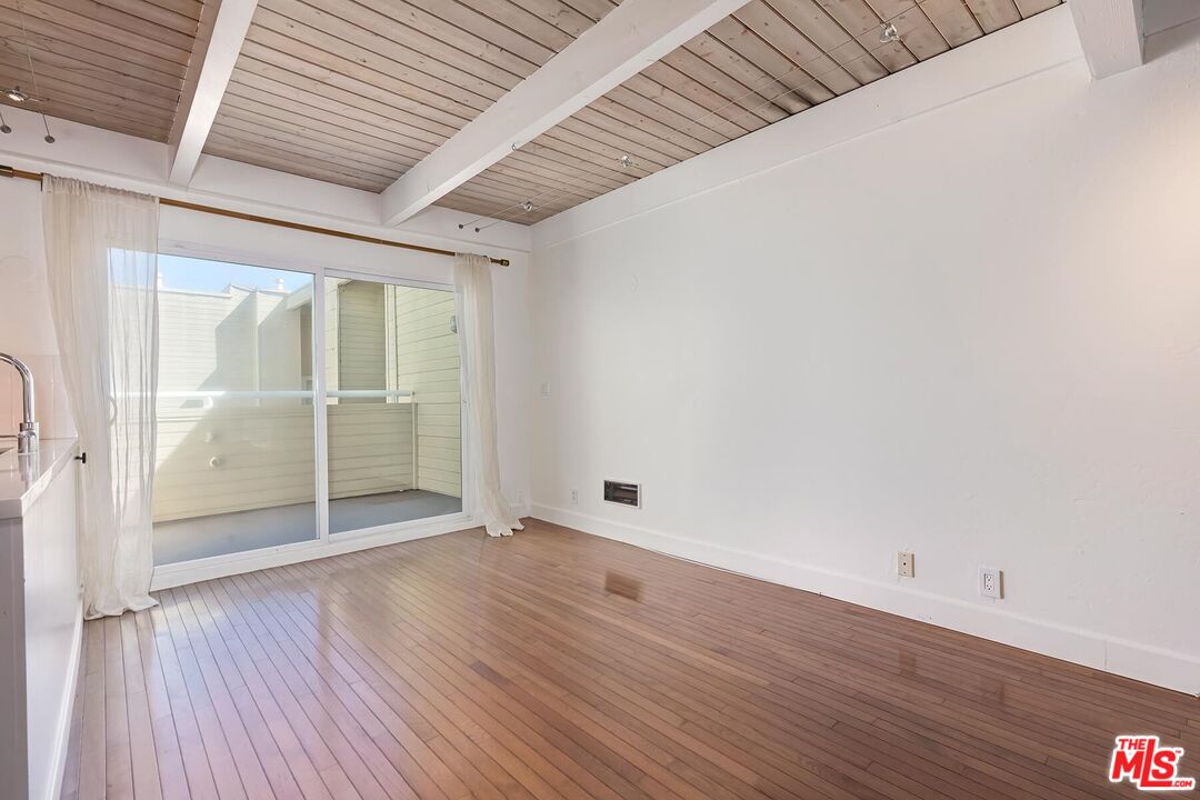 3101 5th St, #12, Santa Monica, CA 90405 3101 5th St, #12, Santa Monica, CA 90405