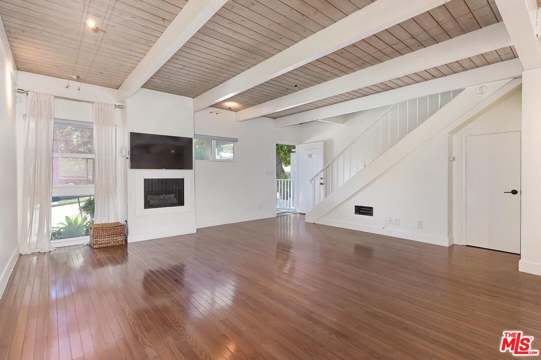 3101 5th St, #12, Santa Monica, CA 90405 3101 5th St, #12, Santa Monica, CA 90405